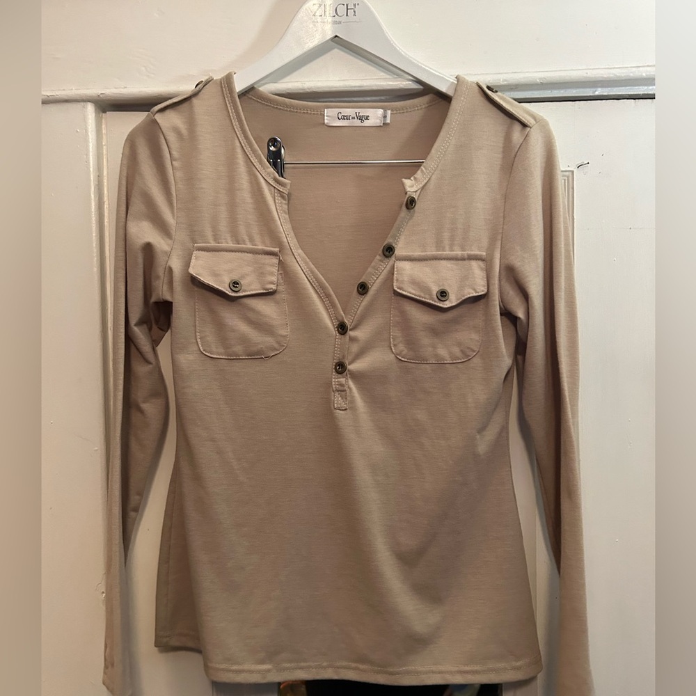 Long sleeve t shirt